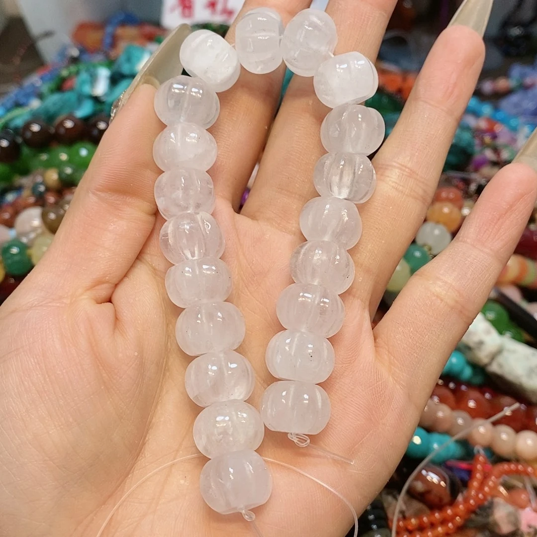 散珠玛瑙/玉髓14m m白水晶雕刻件