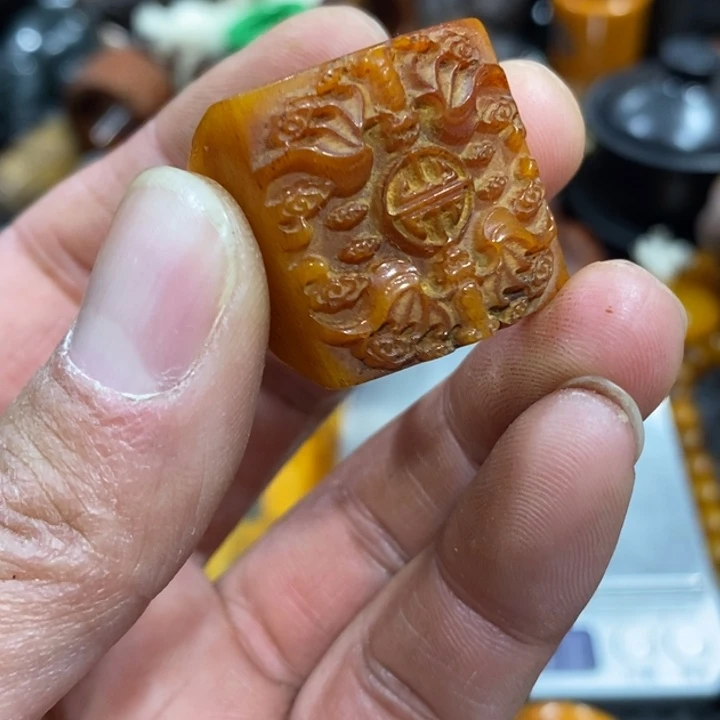 滴血莲花菩提吊坠