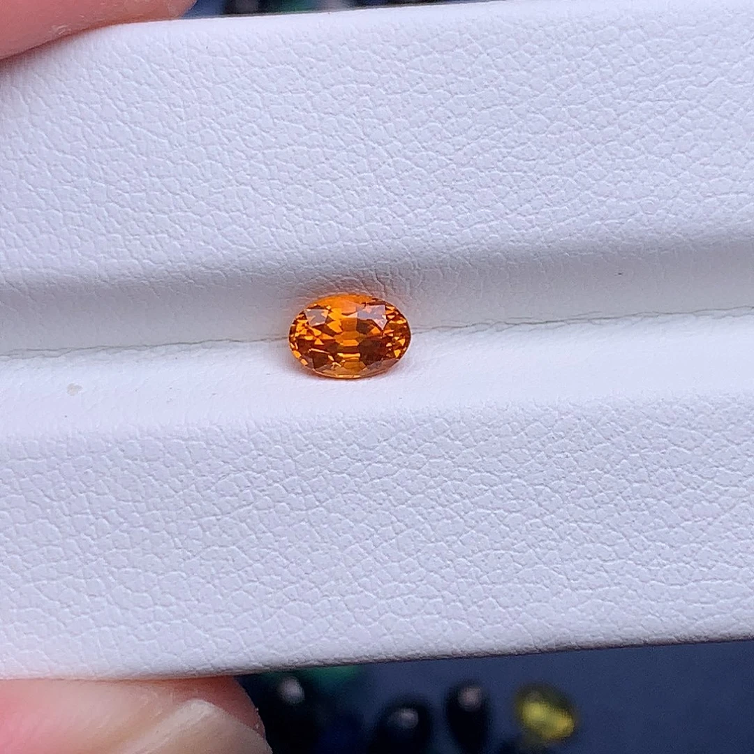 未镶嵌珠宝奇石蓝宝石