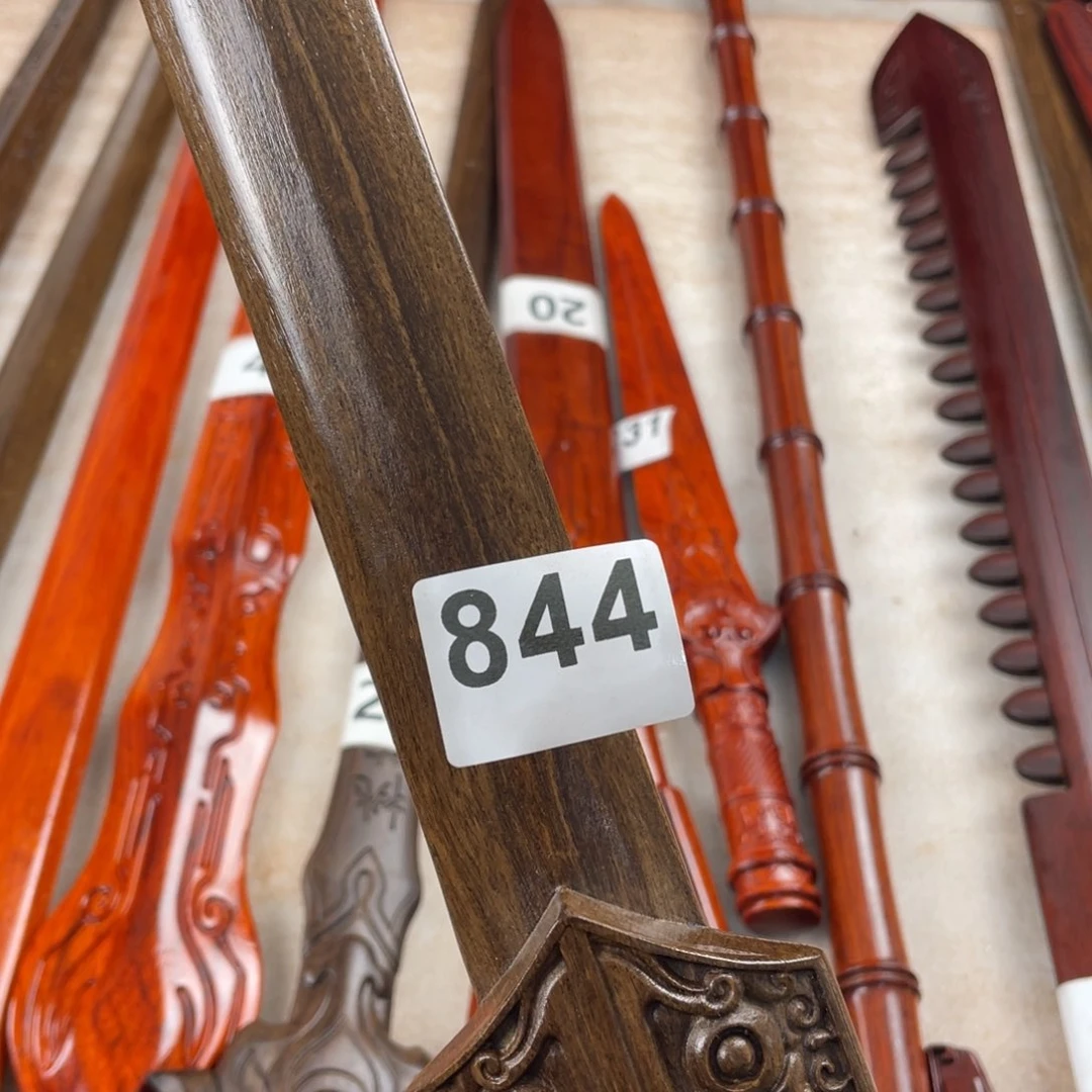 非洲紫檀（红花梨）西****尊844