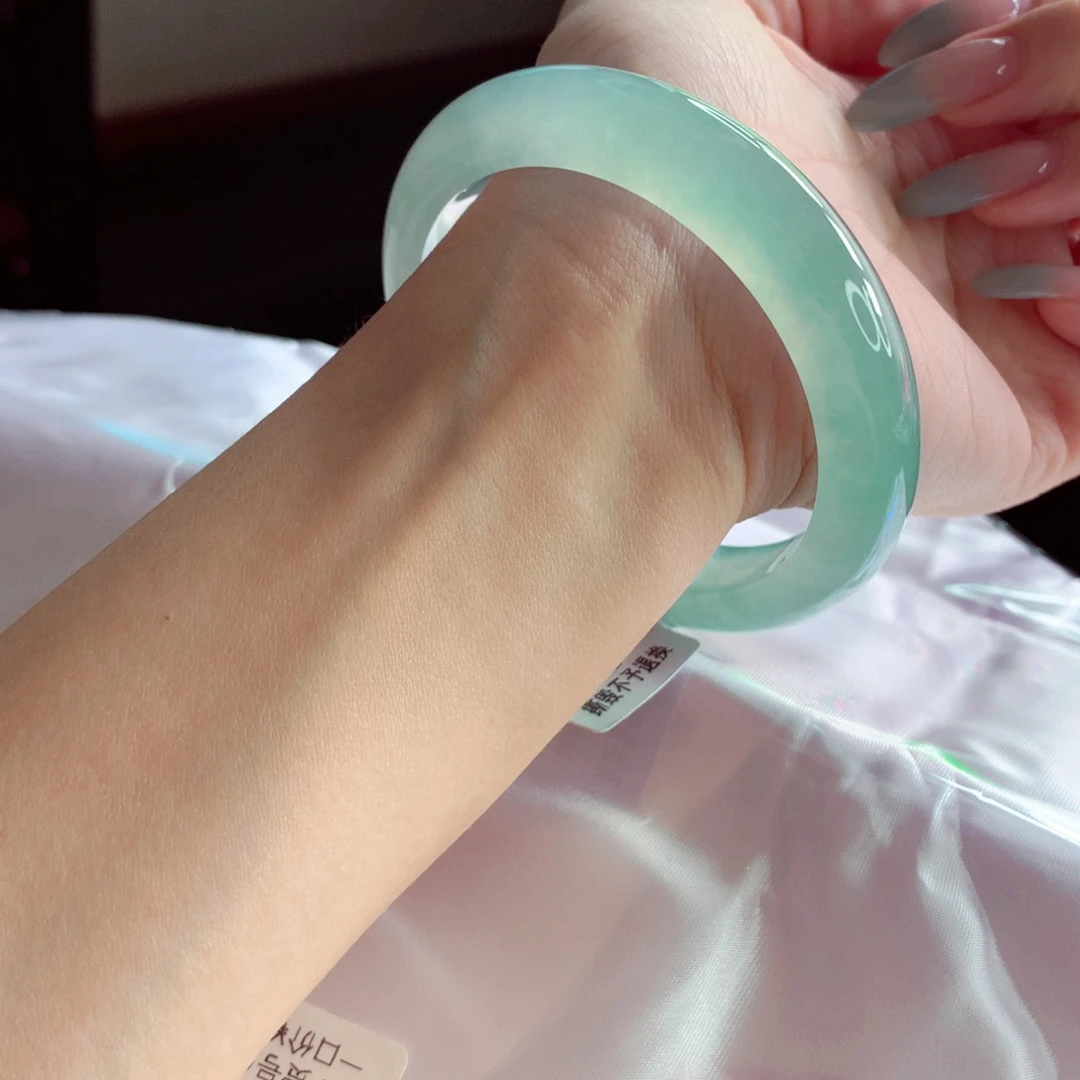 翡翠手镯未镶嵌57.3 中万战斗机 种水嘎嘎好 灵