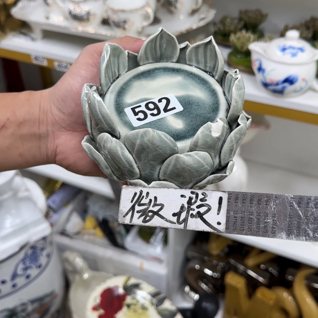 瓷片陶瓷工艺微瑕慎拍