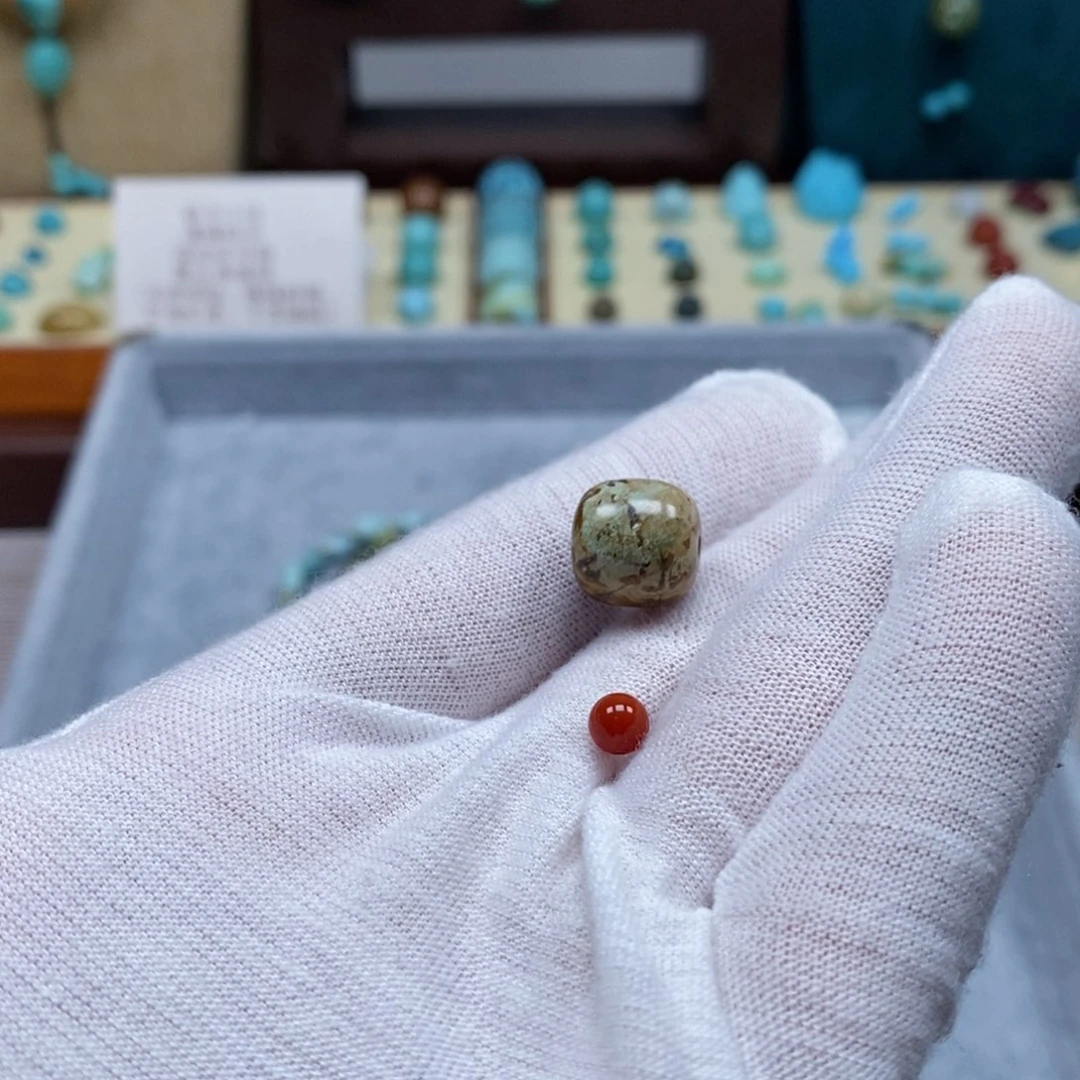 未镶嵌配饰南红玛瑙