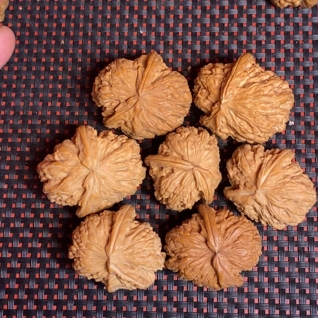 z***x文玩核桃把件文玩