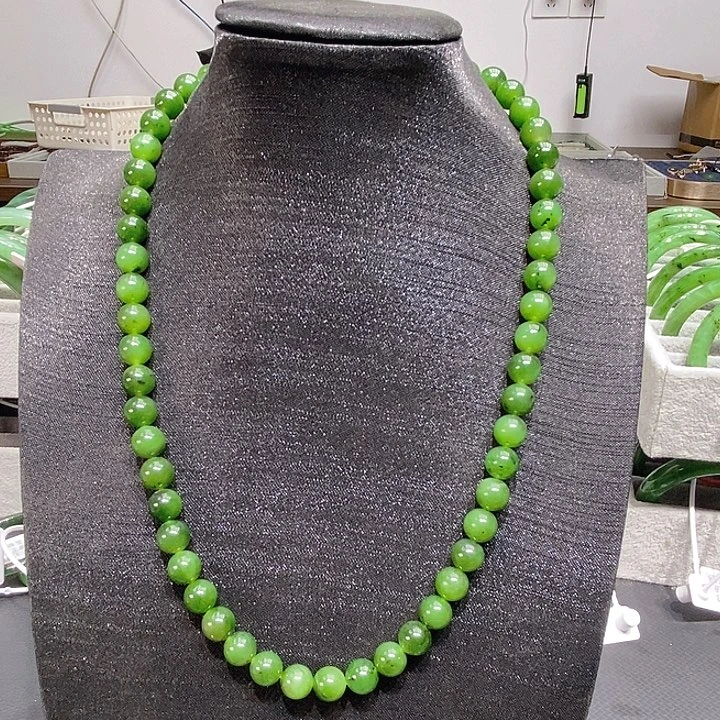 和田玉未镶嵌项链