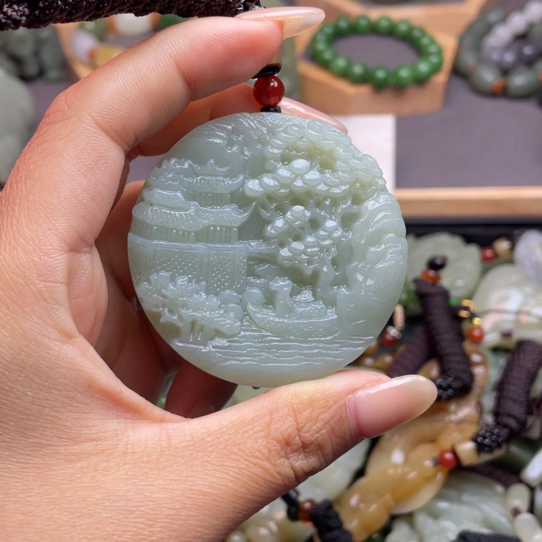 和田玉颈饰未镶嵌