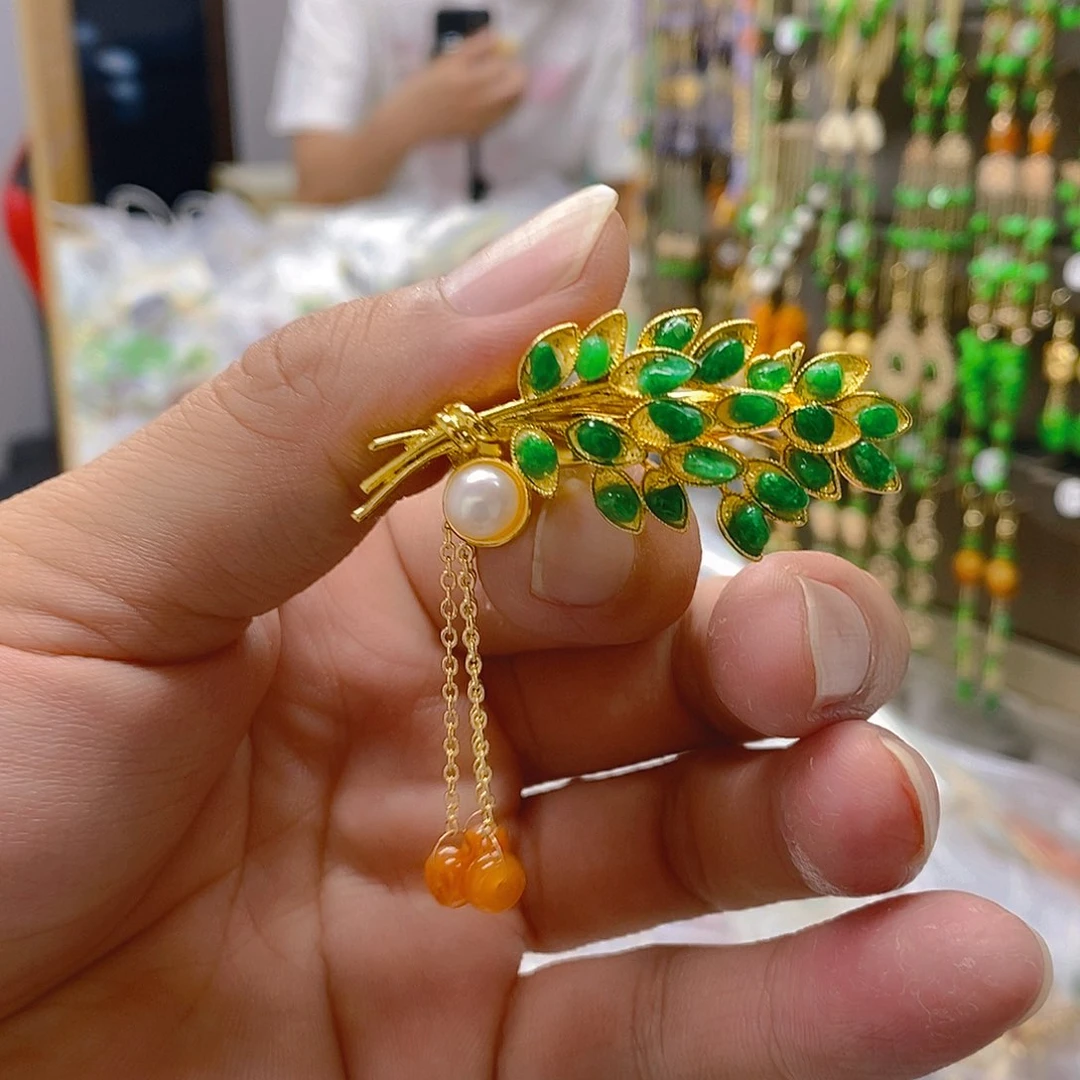 翡翠合金耳饰翡翠