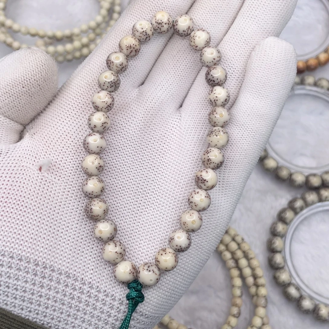 星月菩提手串卡8龙蛋手持 正月