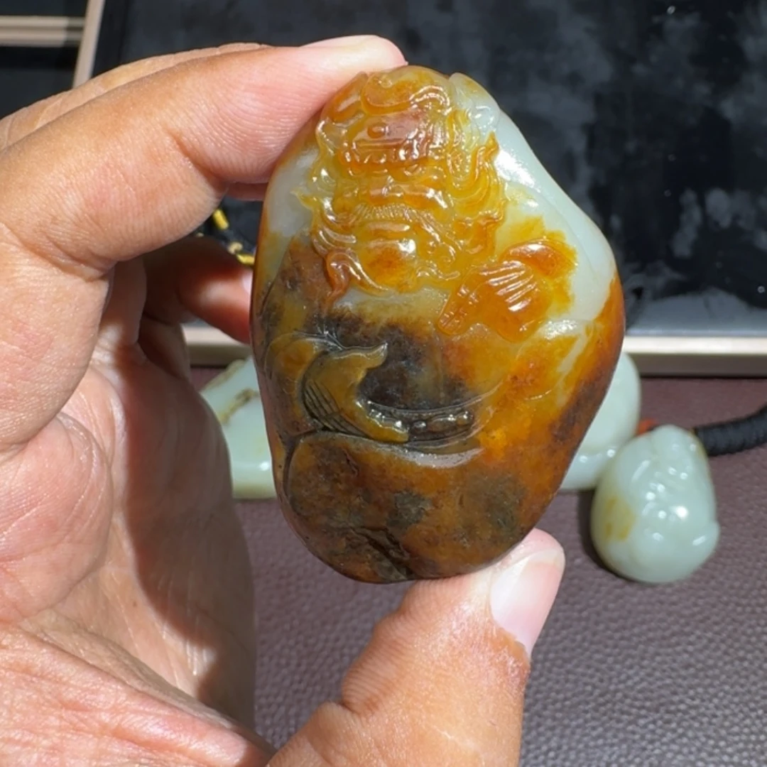 和田玉未镶嵌吊坠(不含链)