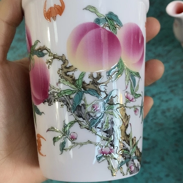 摆件瓷红稀土寿桃可乐杯