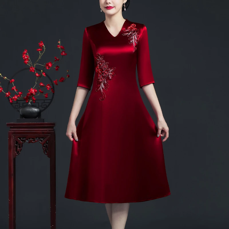 醋酸喜婆婆婚宴装旗袍结婚长辈衣服妈妈装喜妈妈礼服2025新款爆款