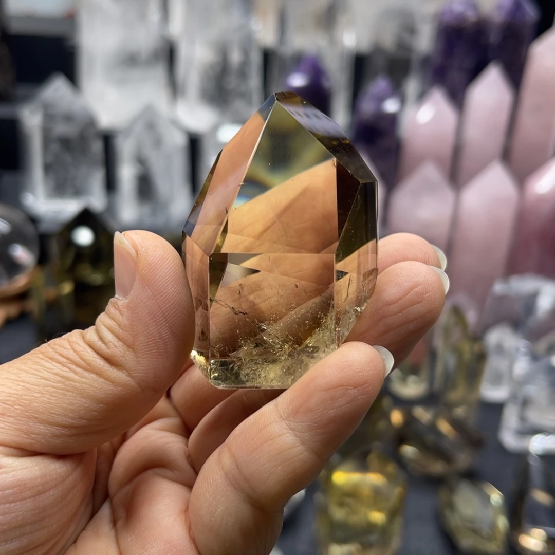 水晶摆件未镶嵌天然