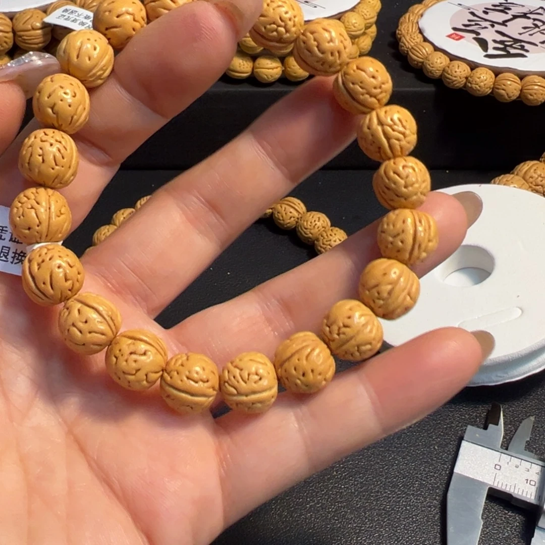 干***人桃核吊坠一物一图听说草莓