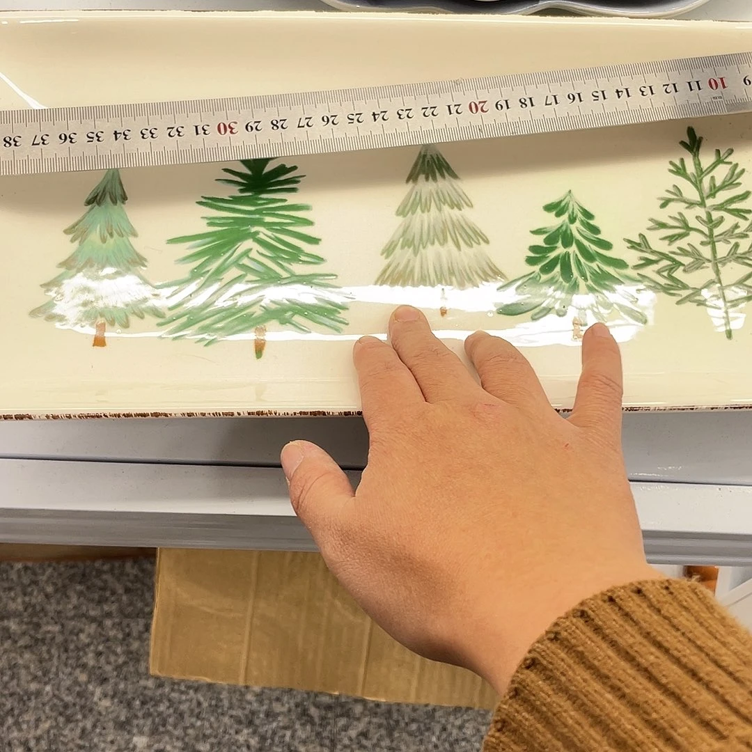 I***.满25包邮 瑕疵陶瓷不退不换 完美主义者慎拍