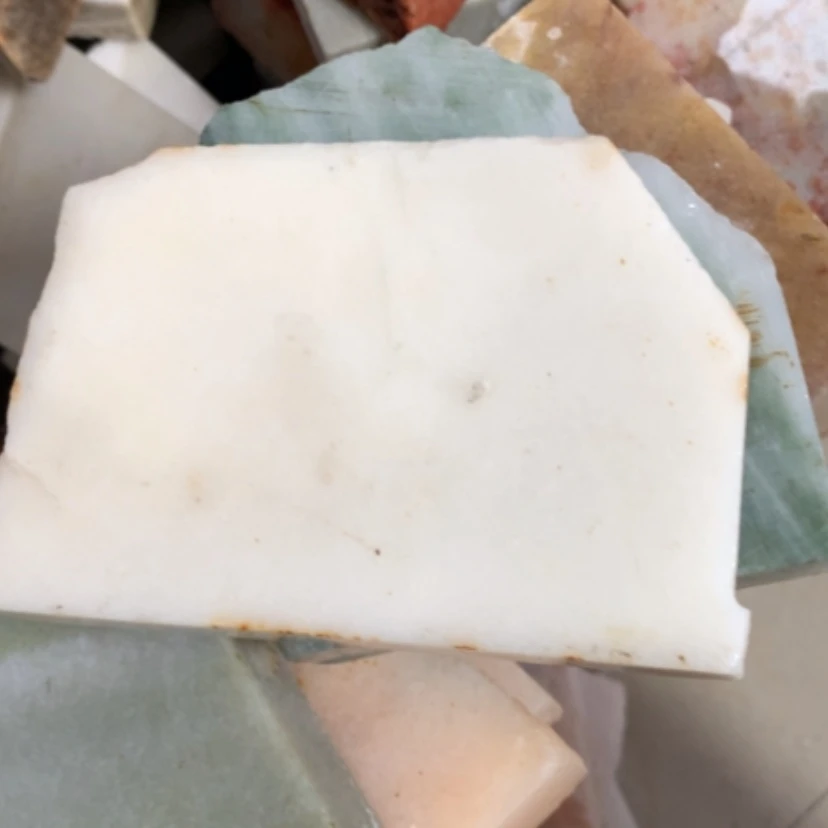 【闪购商品】未镶嵌手镯石英质玉糖白