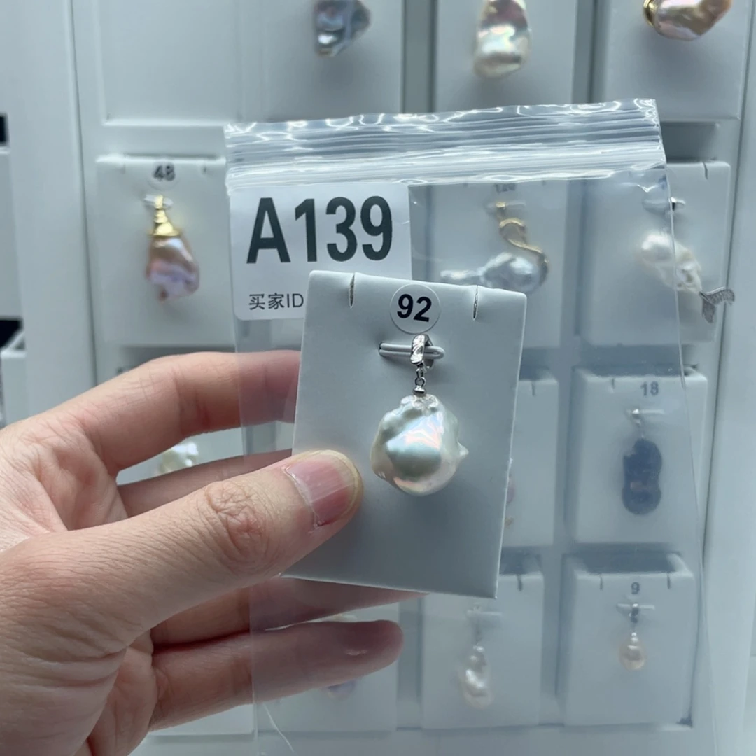 颈饰合金淡水珍珠