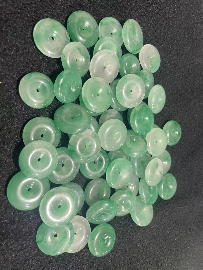 天然非洲翠 平安扣（多样性随机发货，拍一发其一）
