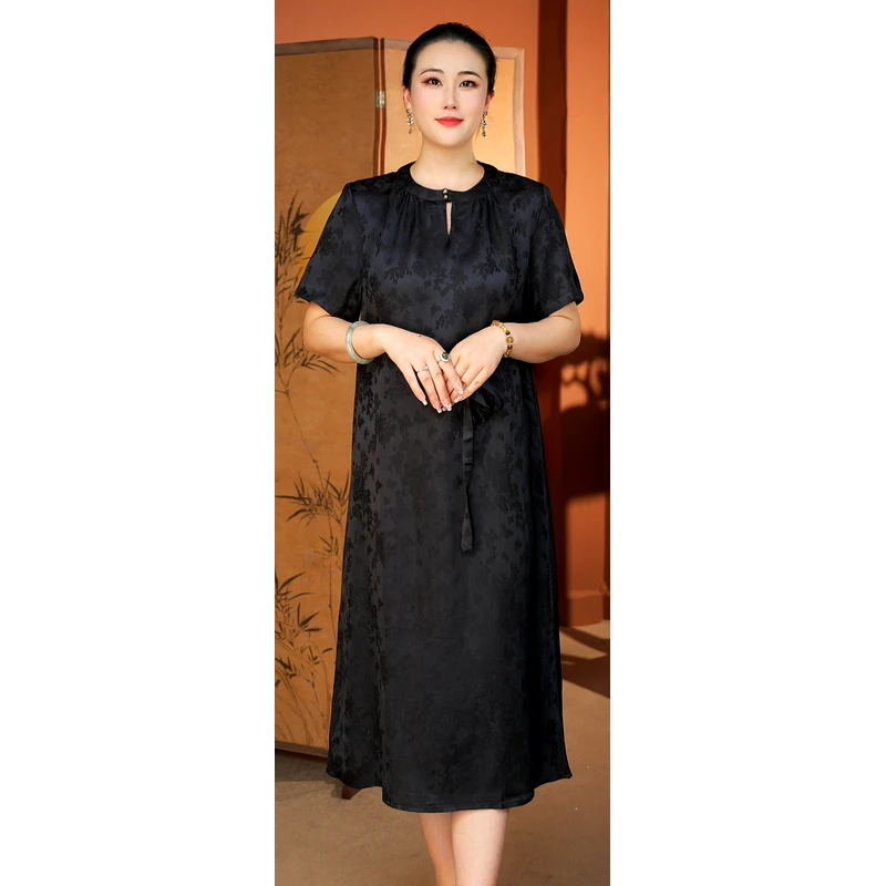 2025夏季新款净版提花短袖连衣裙