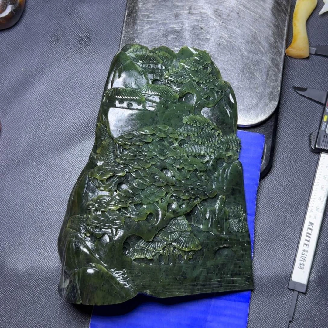 用***0和田玉未镶嵌摆件