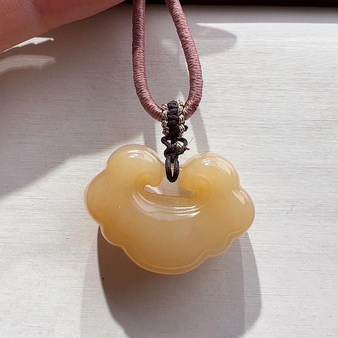 和田玉（糖玉）未镶嵌颈饰