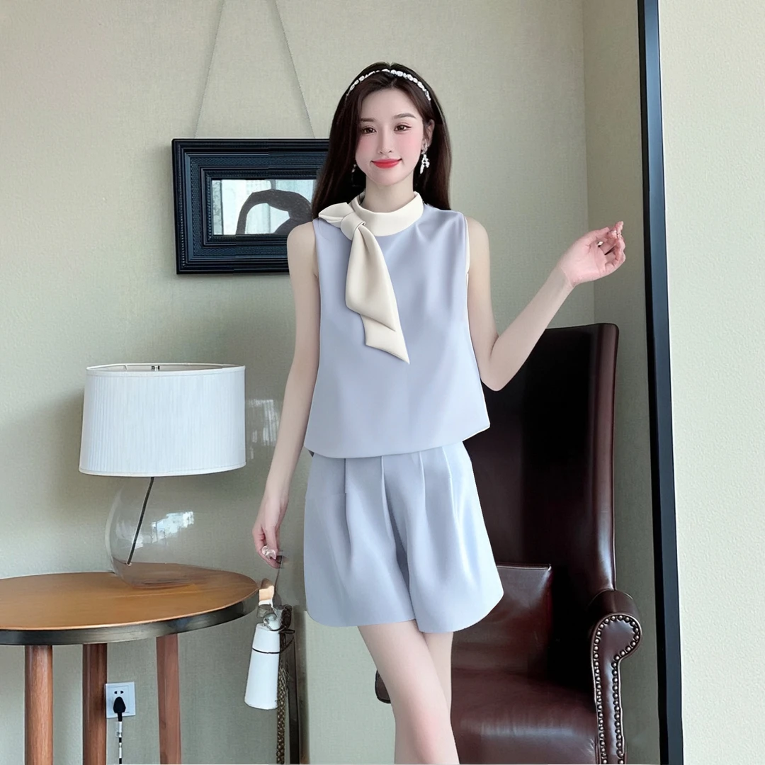 A【两件套】蝴蝶结领撞色千金风气质上衣短裤套装设计感女D1821