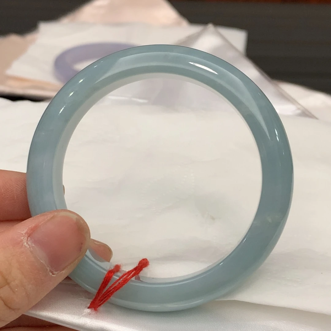 翡翠手镯未镶嵌翡翠手镯未镶嵌53.8圈口