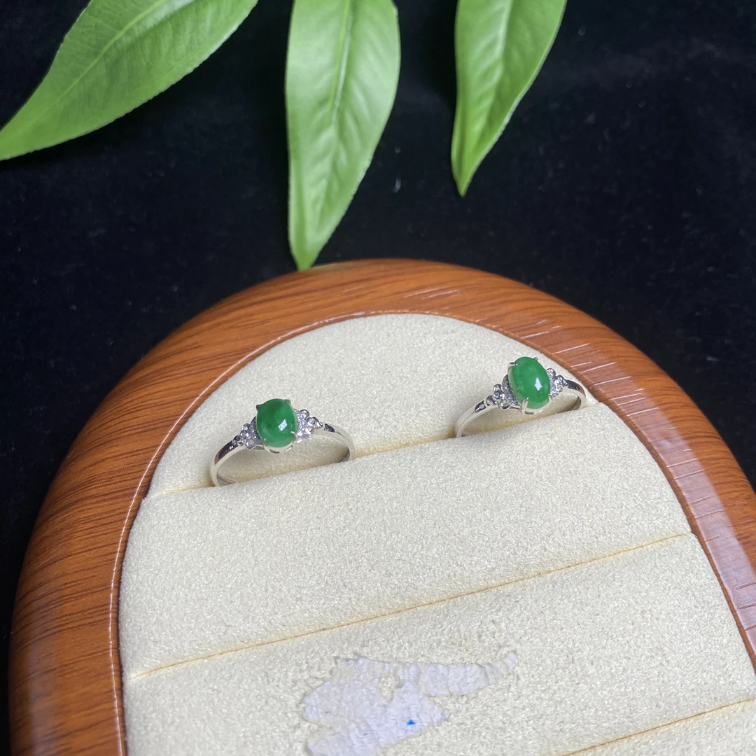 思懿手镯之家-18K翡翠戒指约6*5mm-CTG1003E50-多样性发一