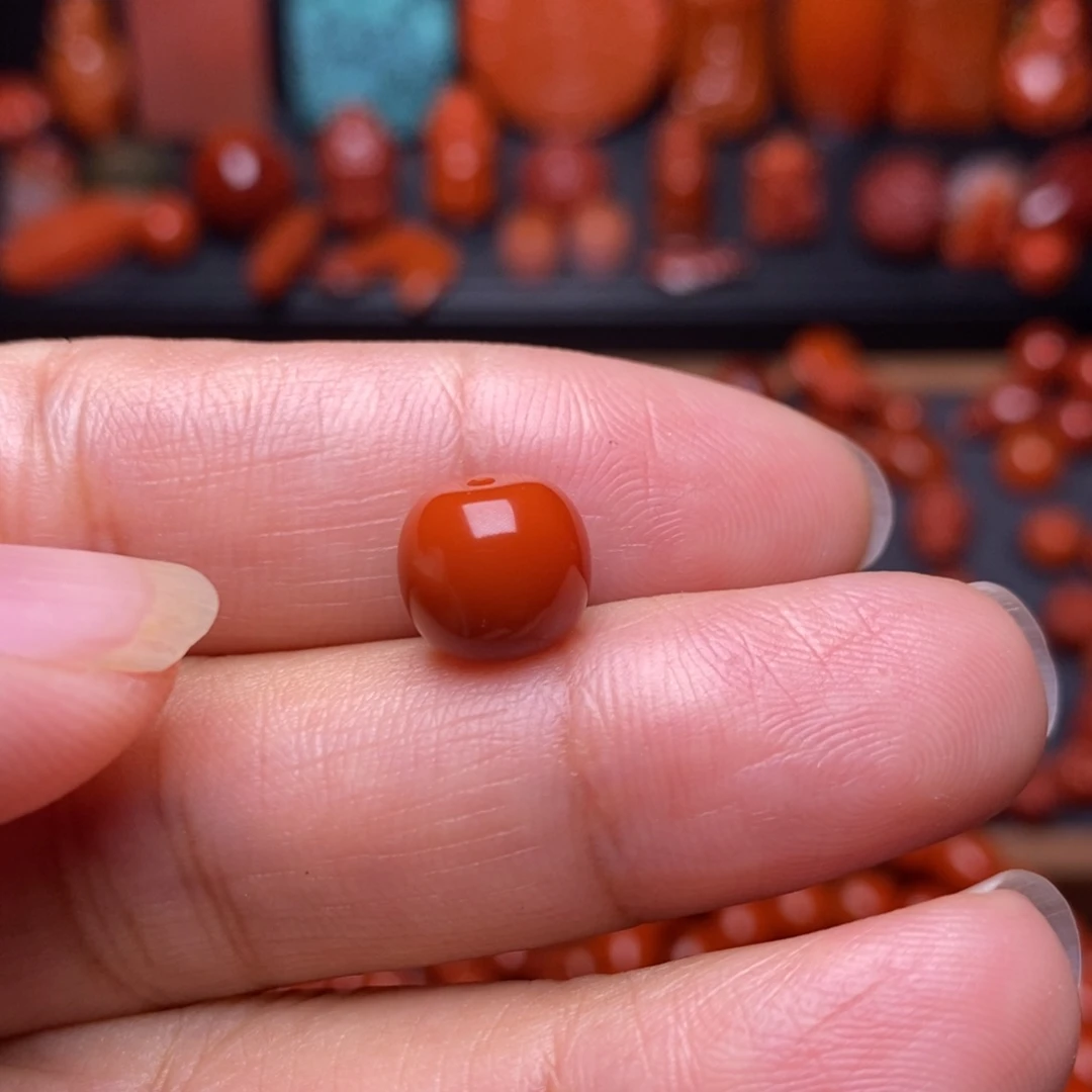 南红玛瑙配饰未镶嵌昂****）配饰