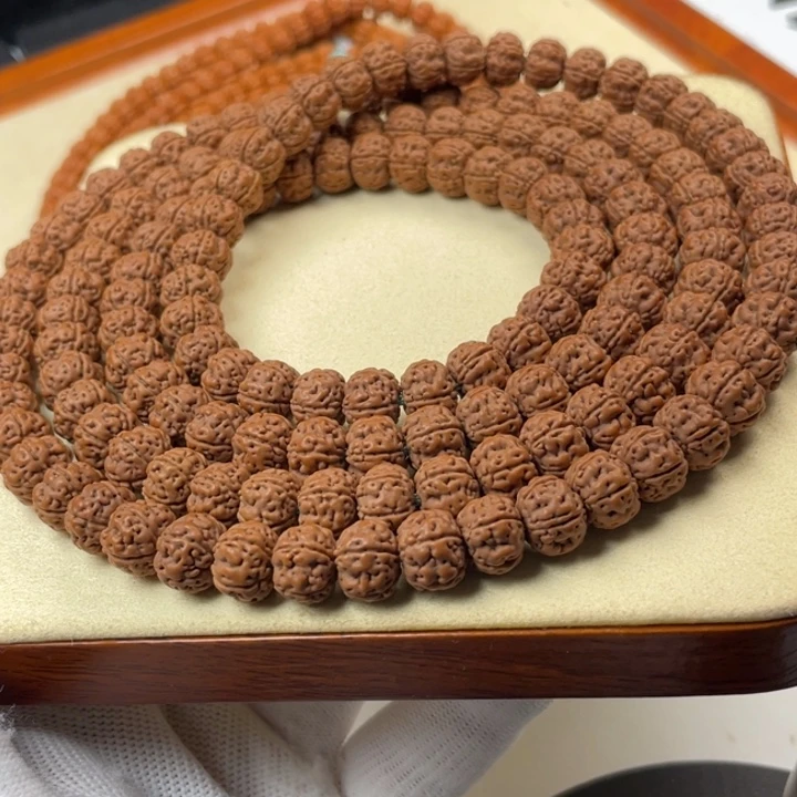 罗***汉吊坠金刚菩提老树王1.0