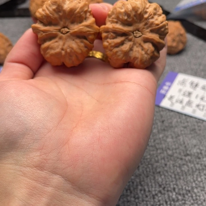 就***玩把件文玩核桃蛤蟆头C06