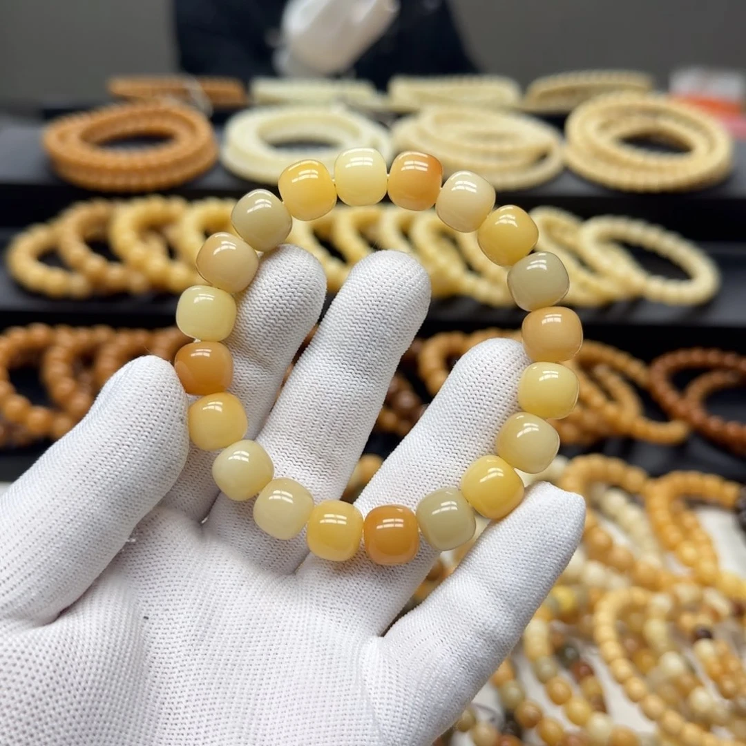 手串菩提根/象牙果11×12 5年 鬼工