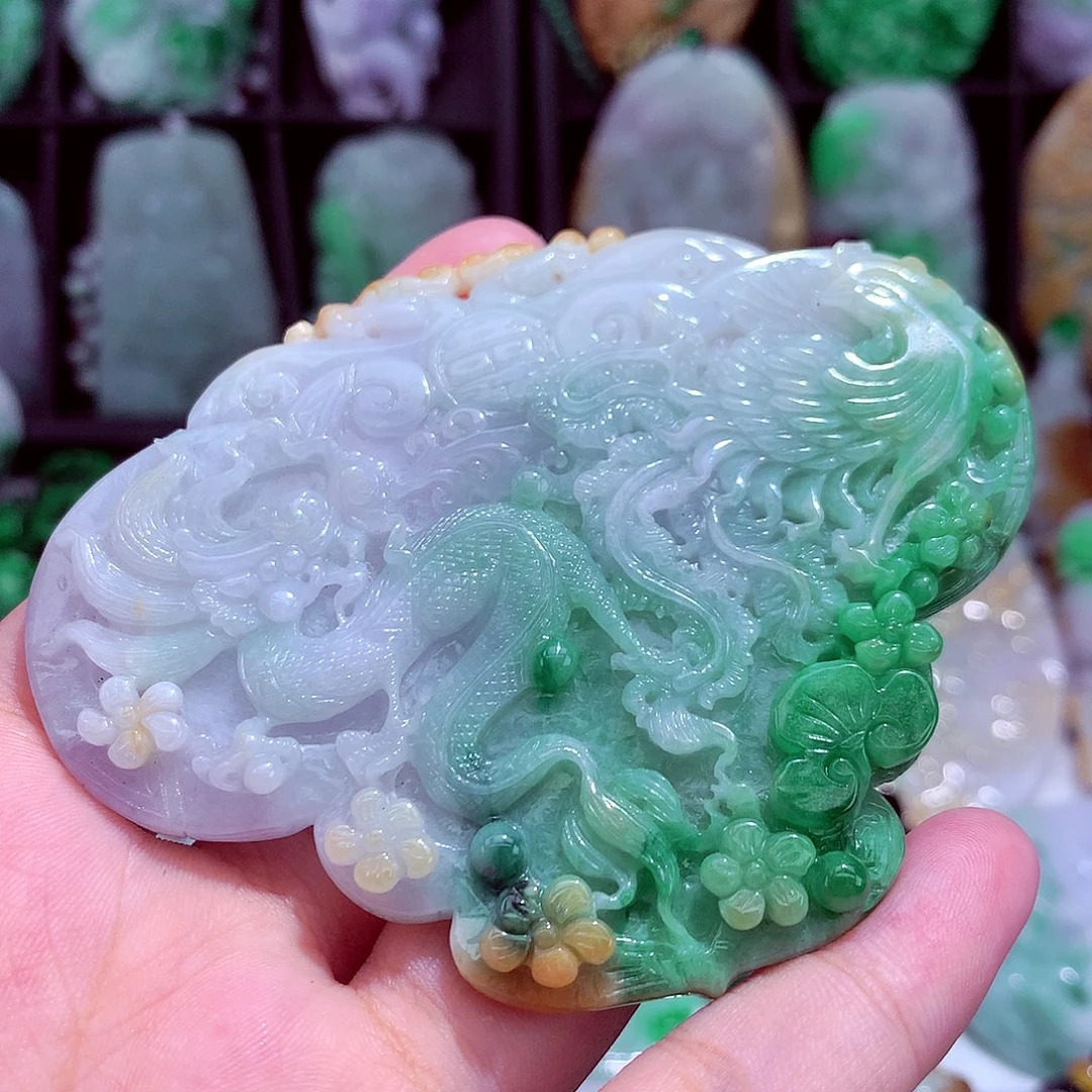 颈饰未镶嵌翡翠天然