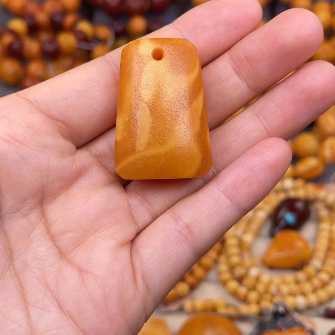 蜜蜡未镶嵌裸石蜜蜡X