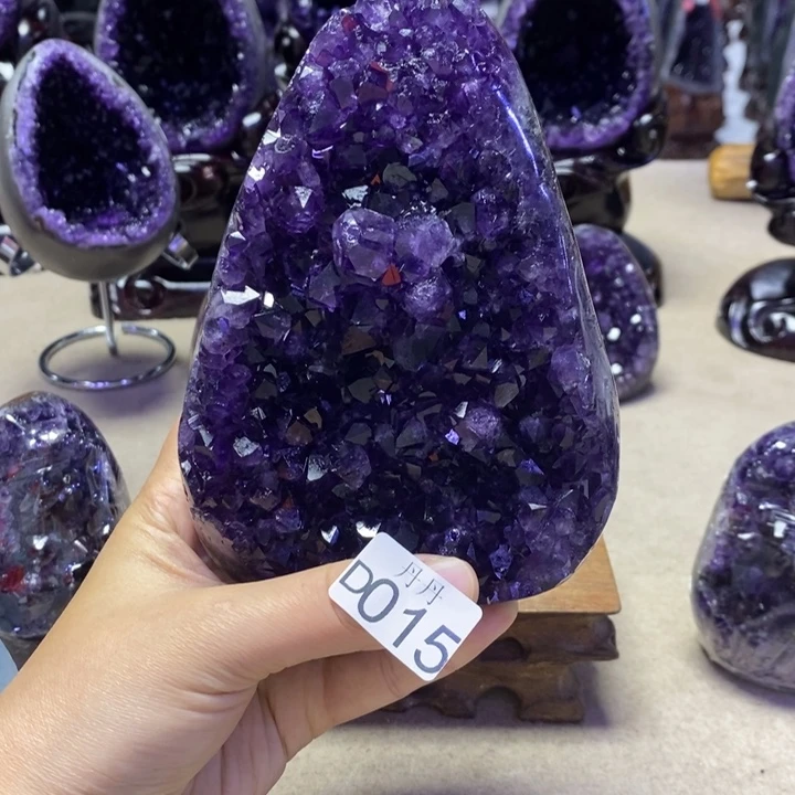 未镶嵌大型摆件（非配饰）水晶