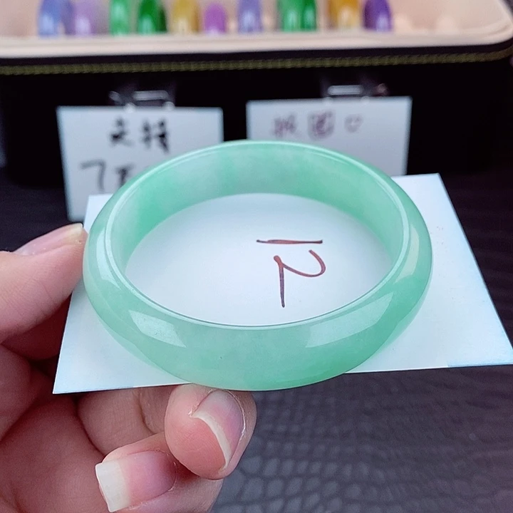 时尚潮流百搭手镯