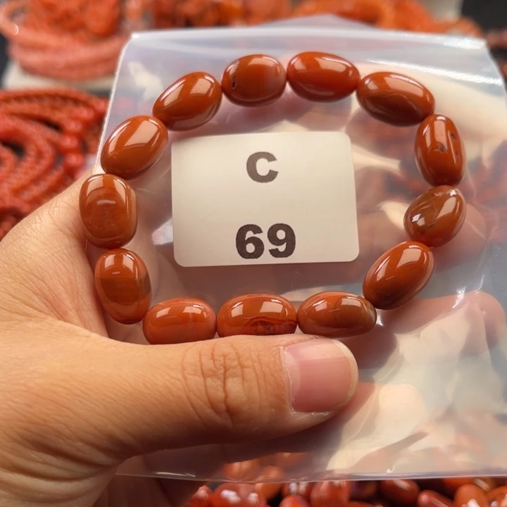 南红玛瑙未镶嵌多样性发货默认微瑕称重10mm