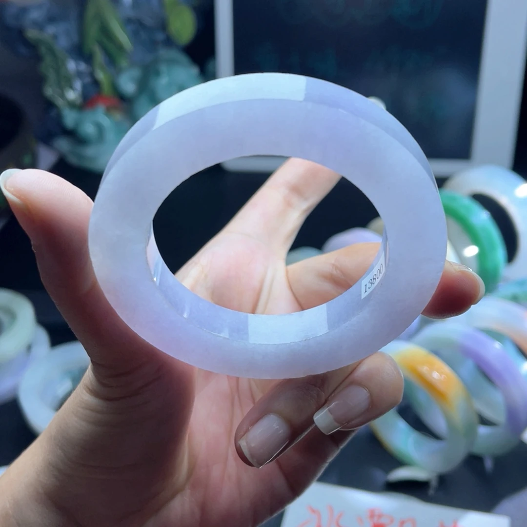 定制翡翠未镶嵌天然翡翠手镯