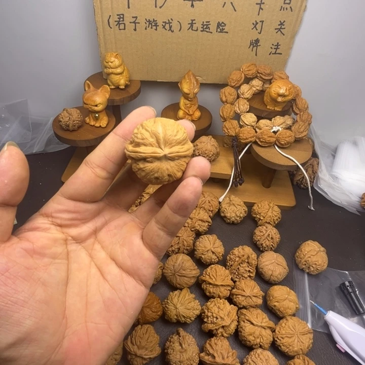 随***客桃核吊坠元宝两棱挂角