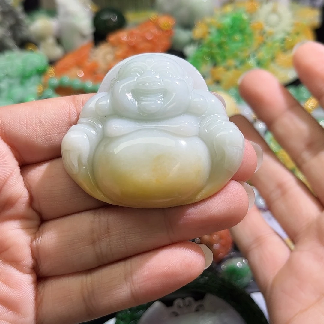 翡翠未镶嵌颈饰待编织