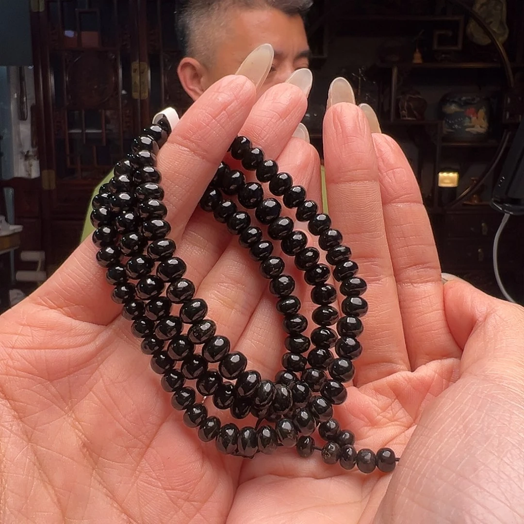 琥珀裸石未镶嵌唯***猫抚顺琥珀021217。6mm