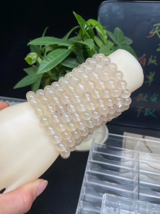天然玛瑙/马料玉髓/马料1.0手串随机发