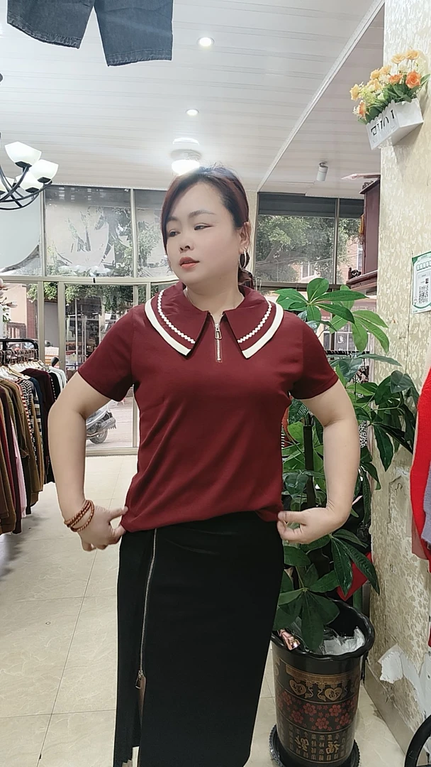 娃娃领短袖修身型通勤T恤修身百搭显瘦