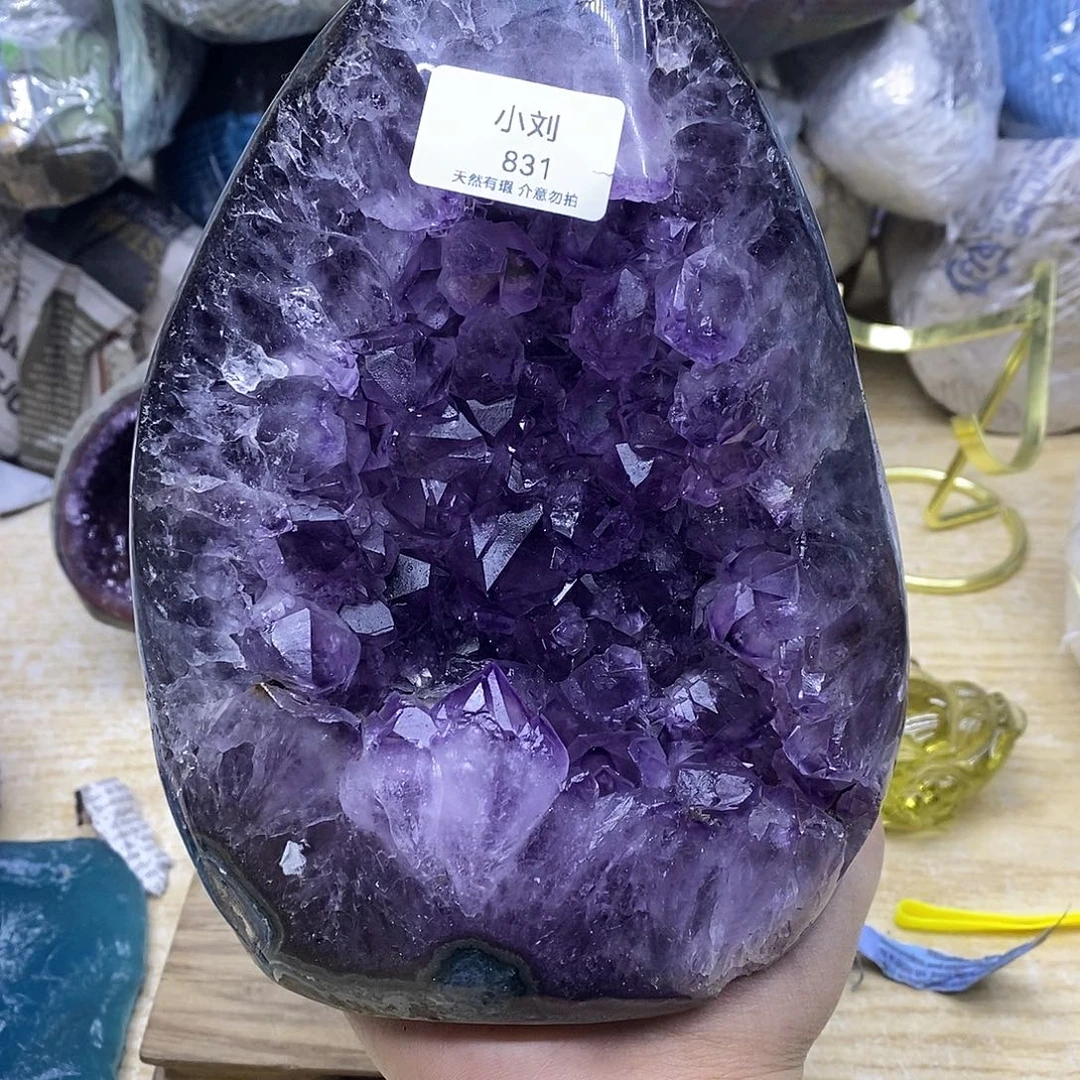 未镶嵌水晶大型摆件（非配饰）