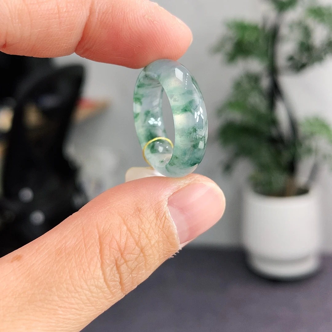 翡翠未镶嵌戒指9号