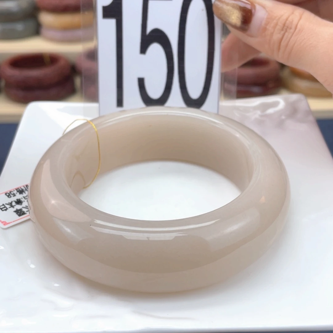 【闪购商品】石英质玉手镯未镶嵌