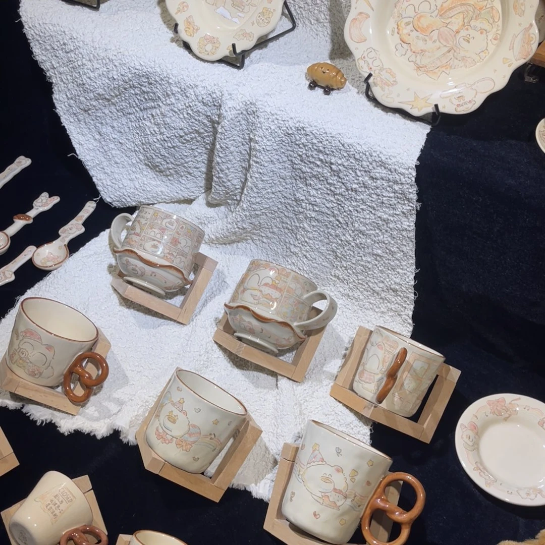 陶瓷哈哈哈哈哈哈哈