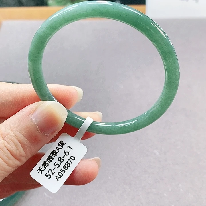 【闪购商品】翡翠手镯（圆镯）未镶嵌