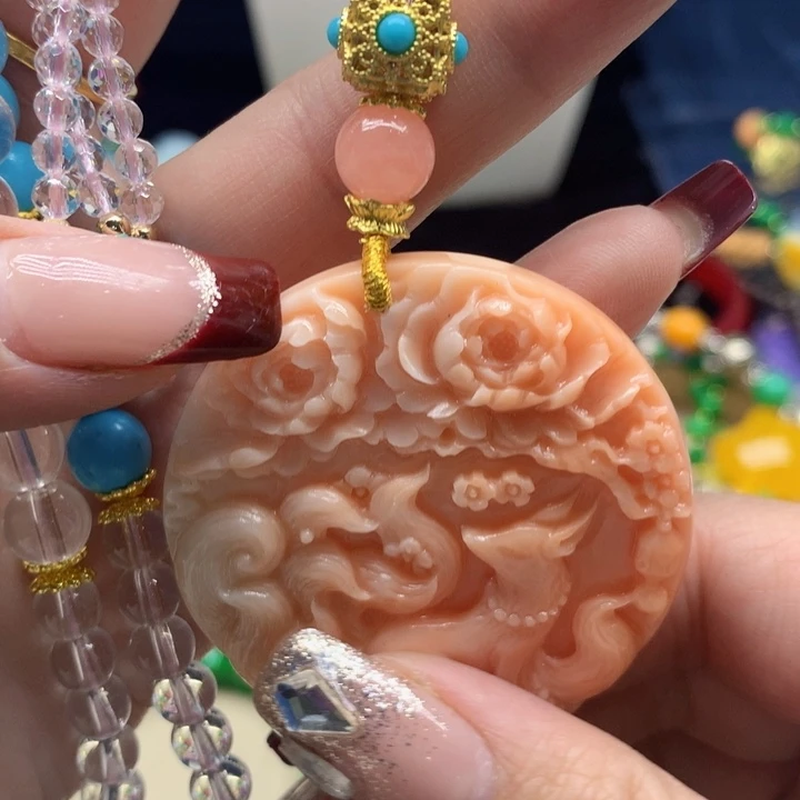 玛瑙/玉髓颈饰合金吊坠