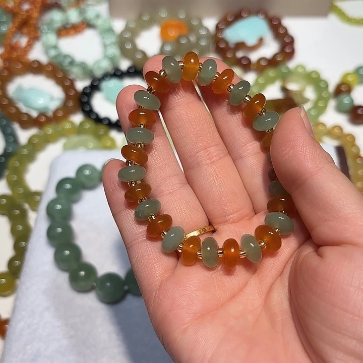 建***涛蛇纹石玉未镶嵌手串