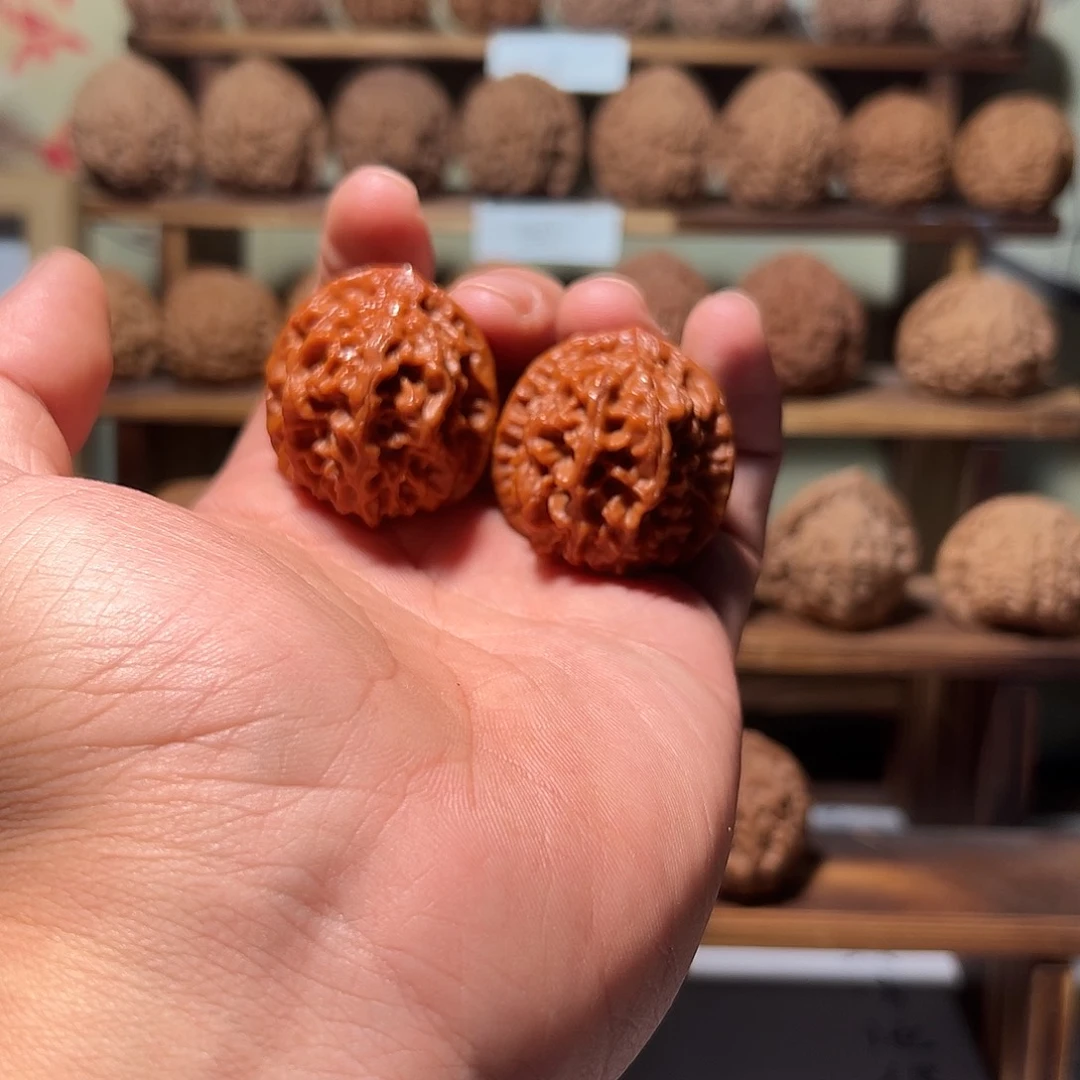 *️****文玩核桃，浪浪核桃